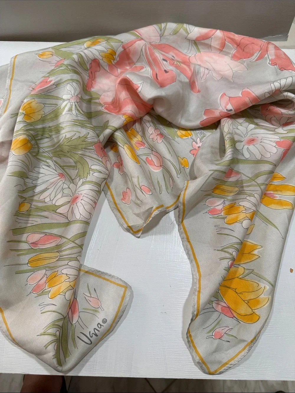 Vintage Vera Floral Silk Scarf with Yellow Pink Tulips 🌷 & white Daisies