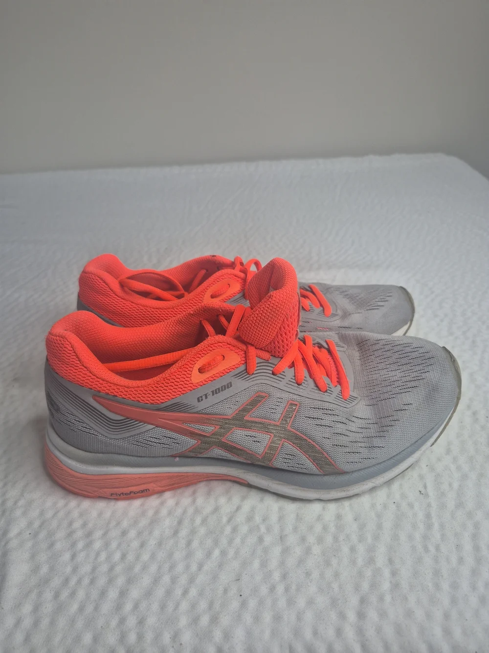 Asics men performance