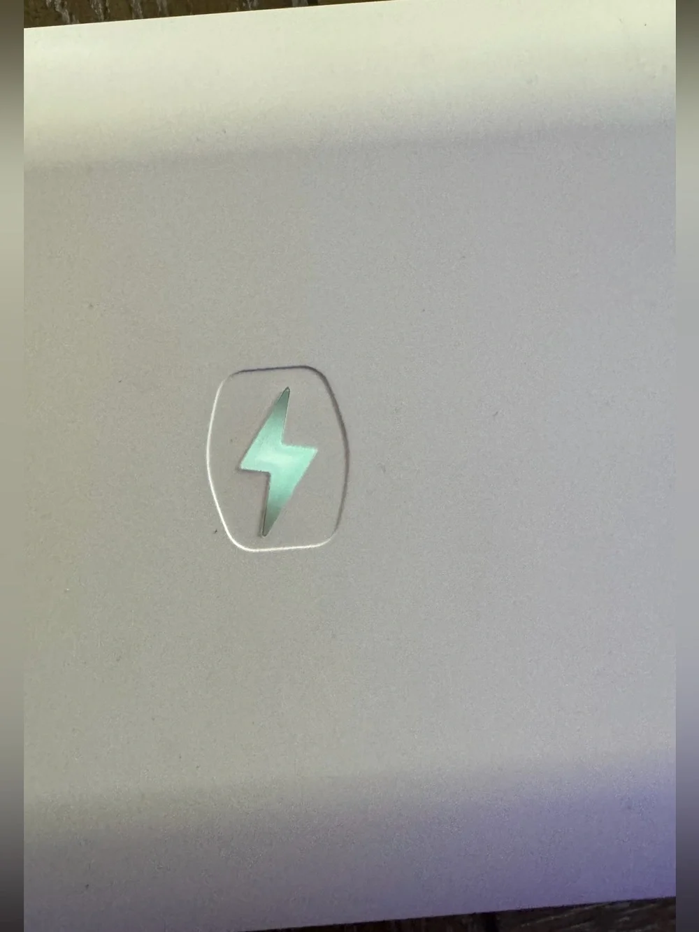 Phonesoap this white