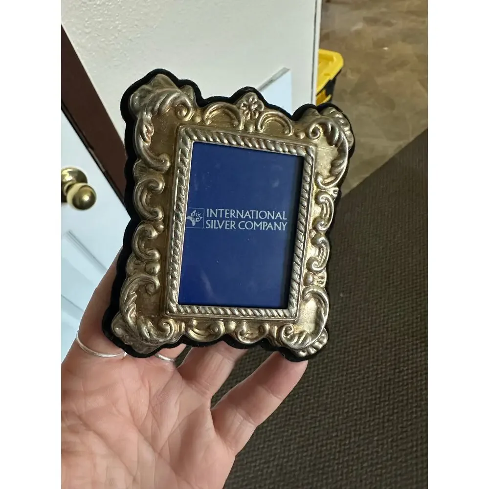 Vintage mini ornate