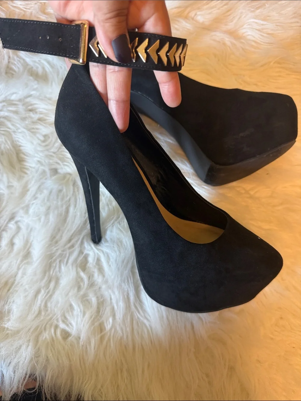 JustFab Black Suede Platform Pumps with Gold Accent Ankle Strap