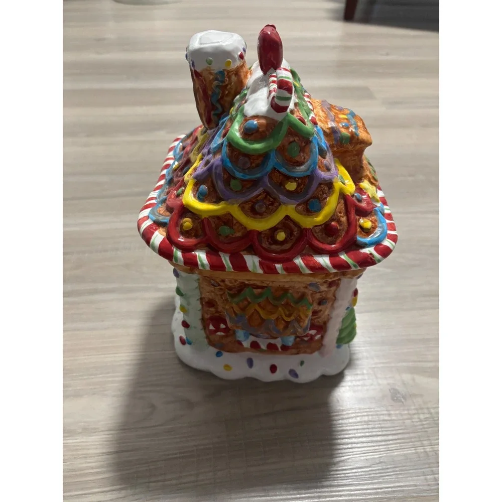 Vintage Christmas Gingerbread House Ceramic Cookie Jar Holiday Decor Multicolor