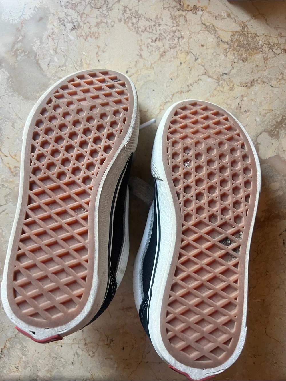 Vans classic low