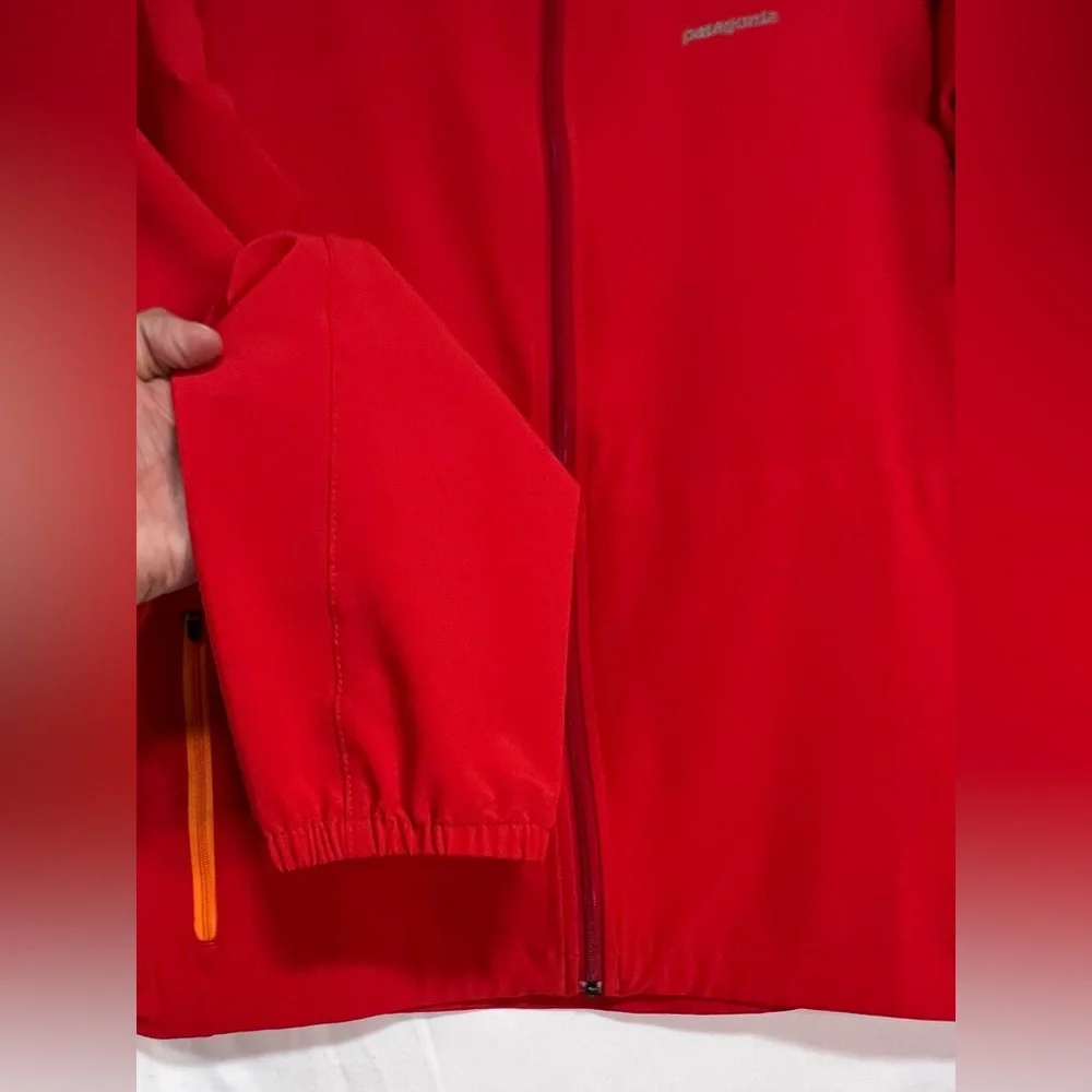 Patagonia skin zipper arm
