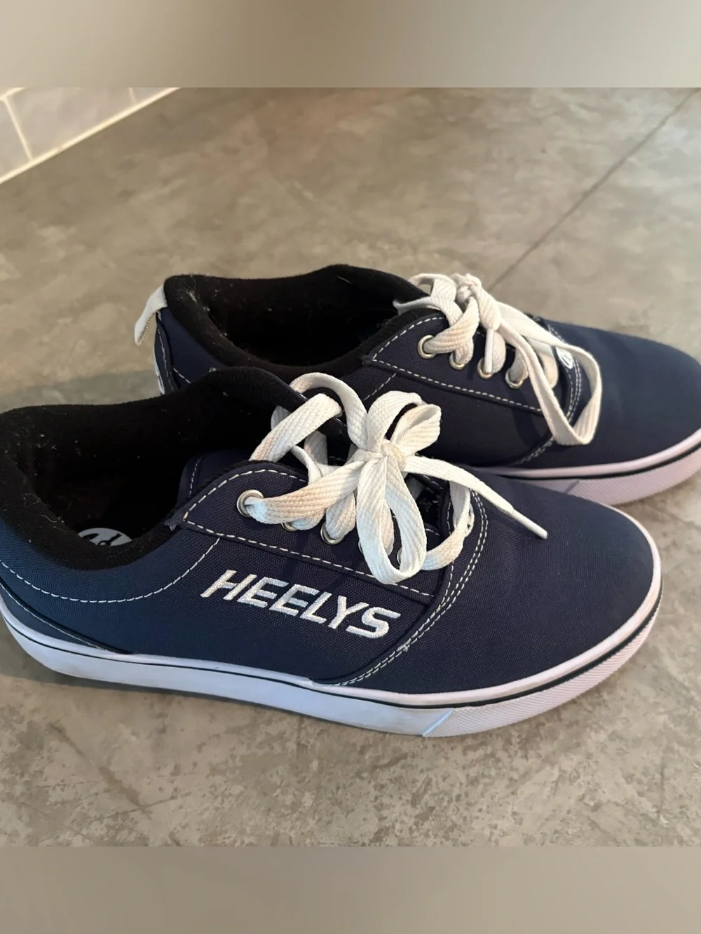 Heelys are navy