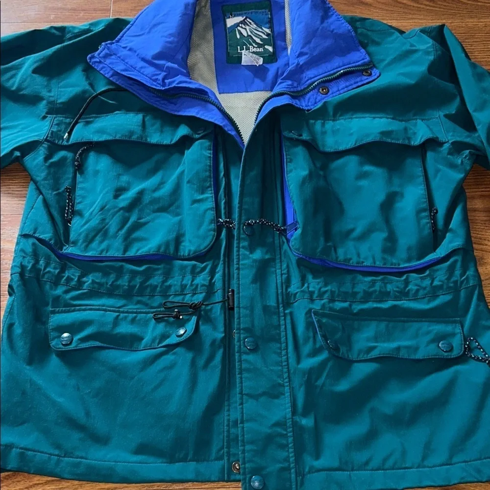 L.L. Bean multiple royal