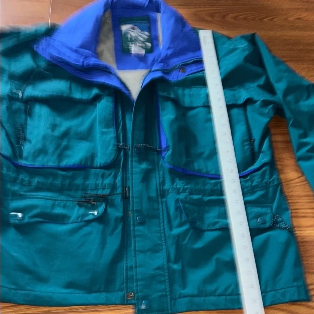 L.L. Bean teal royal field