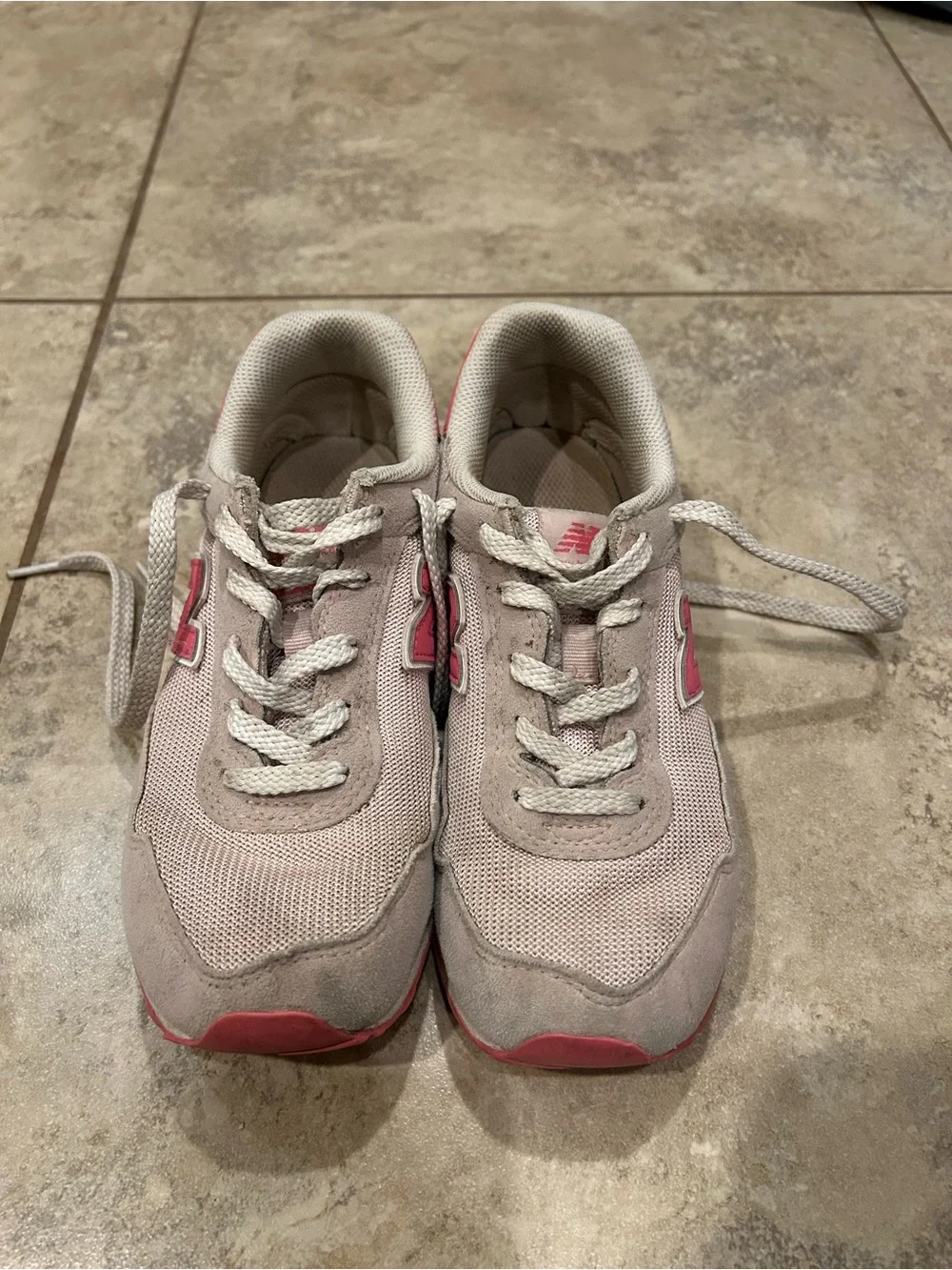 New Balance lightweight sneakers
