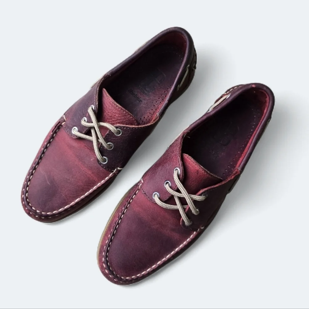 Allen Edmonds threading size red