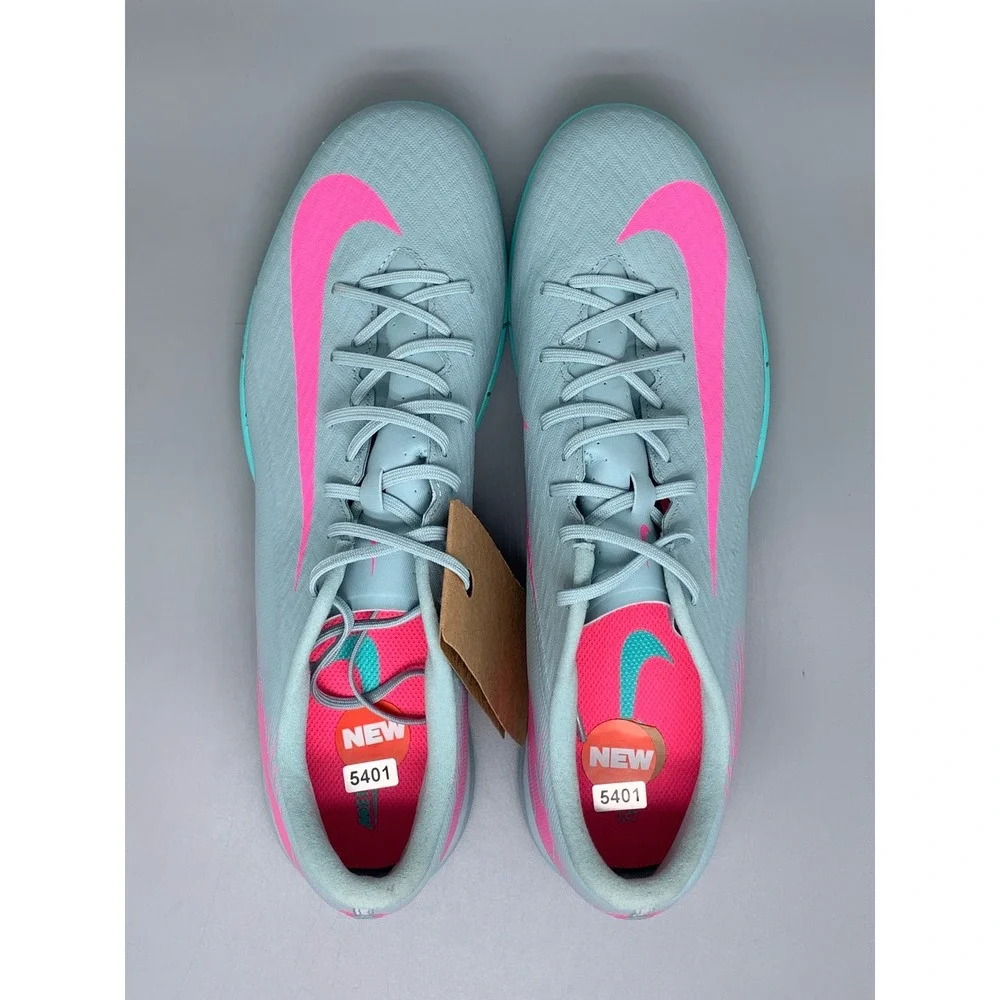 Nike rips listing packaged