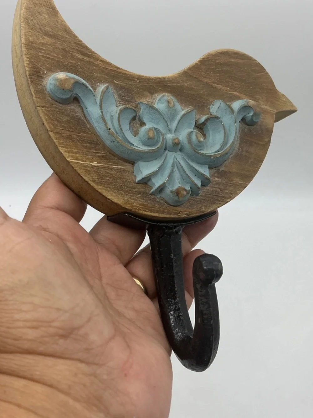 No brand rustic wooden