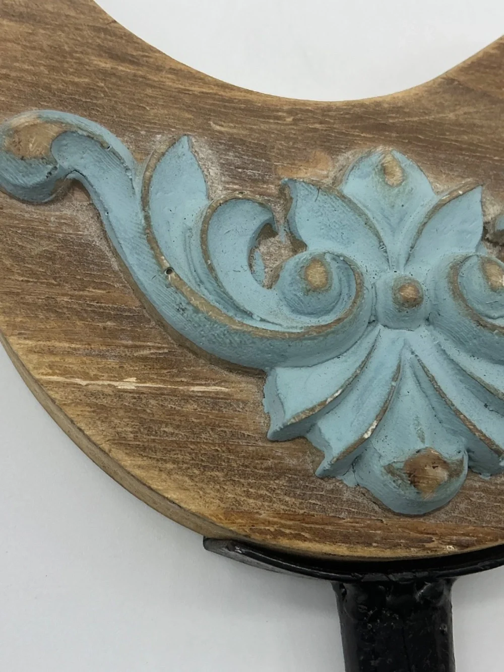 No brand rustic wooden
