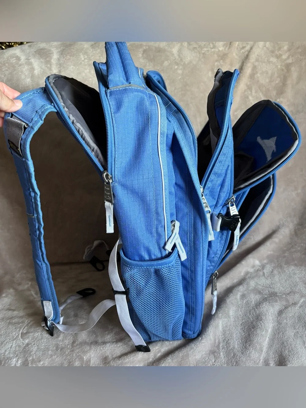 High Sierra Periwinkle Blue Backpack Many Compartments School Ready Big
