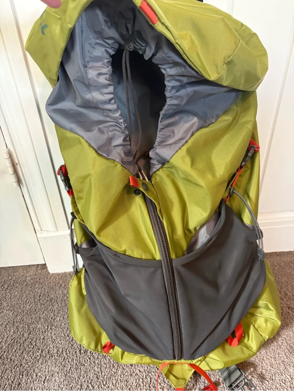 Kelty lightweight framepack