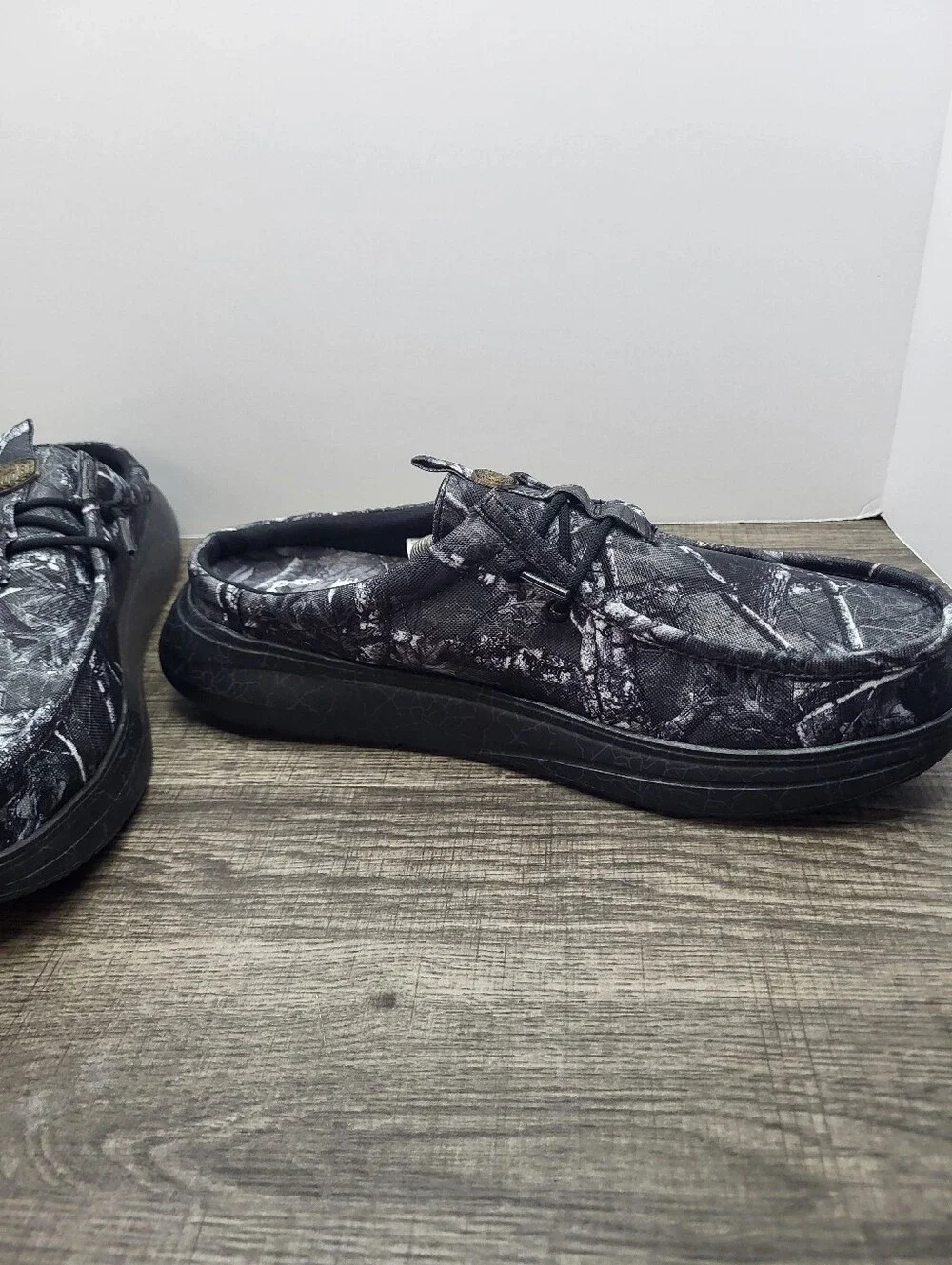 Hey Dude Jelly Roll Limted Edition Wally Comf Slip-On Black Camo Men US 11 New