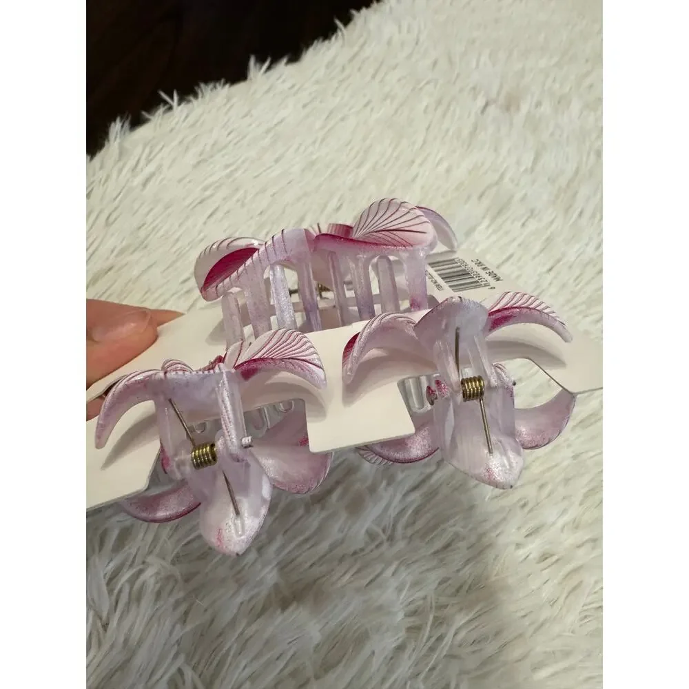 N/A hawaiian flower