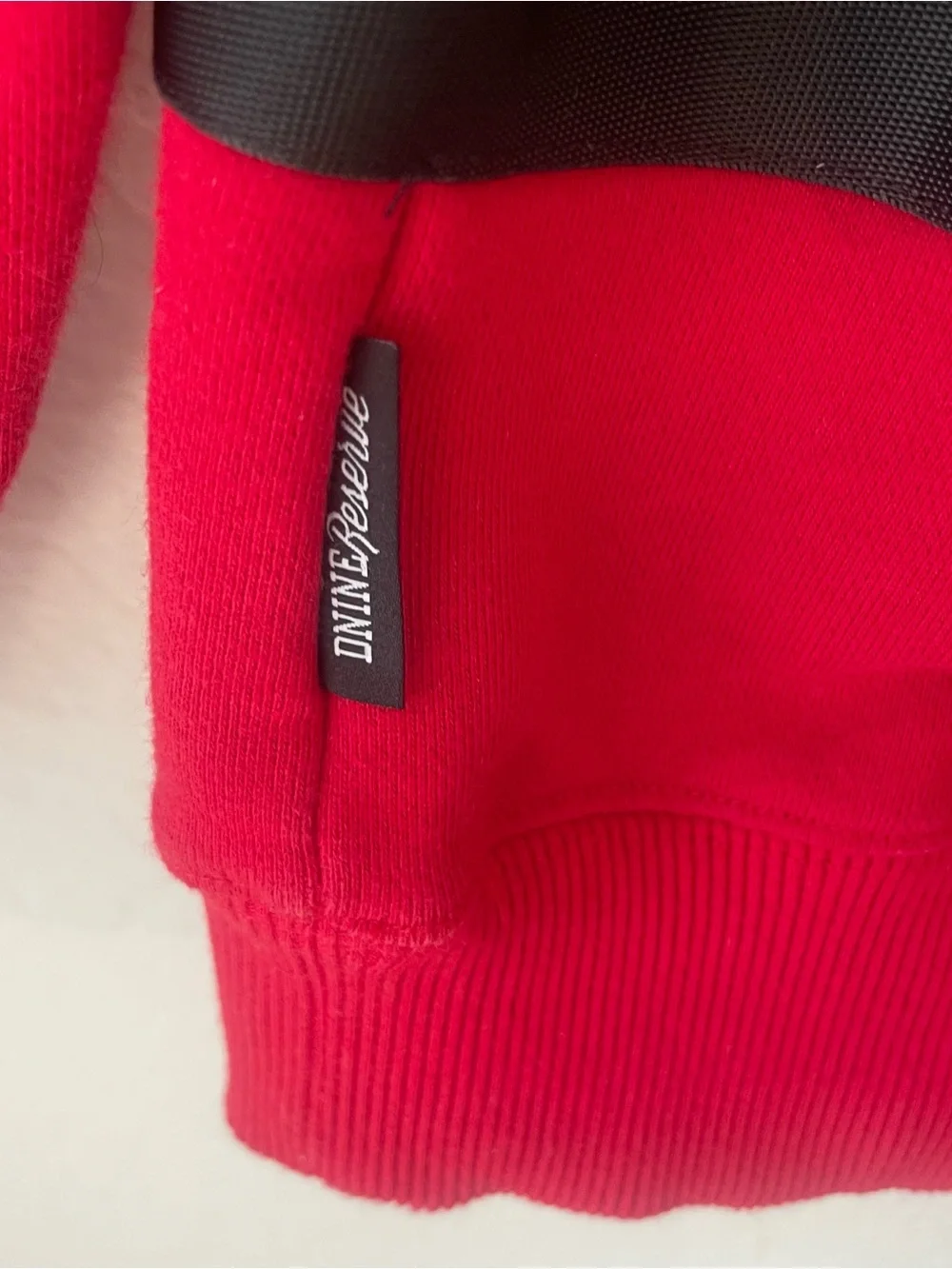 DNINE Reserve Premium Red Black Graphic Crewneck Sweatshirt Men’s XL Streetwear