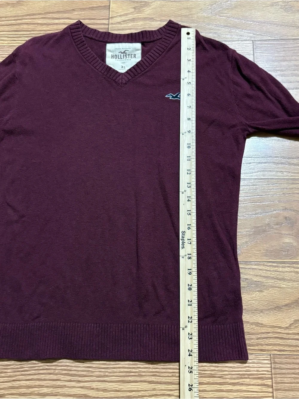Hollister sweater academia