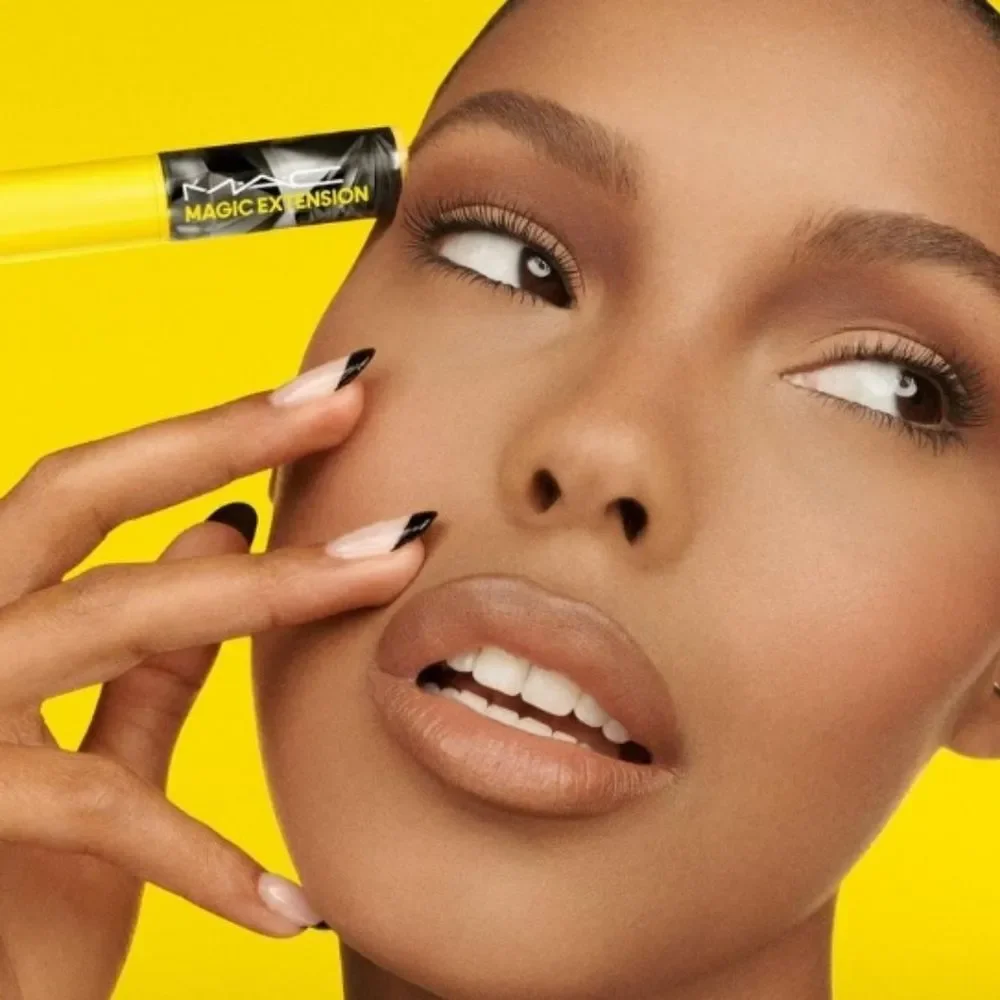 MAC Cosmetics color extensive
