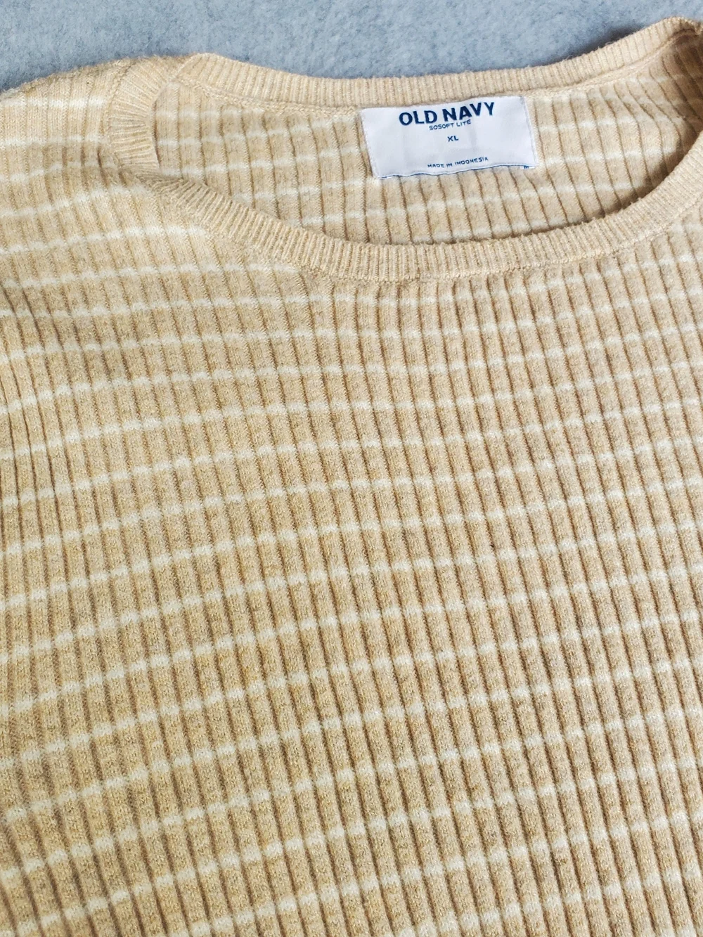 Old Navy knit pairs