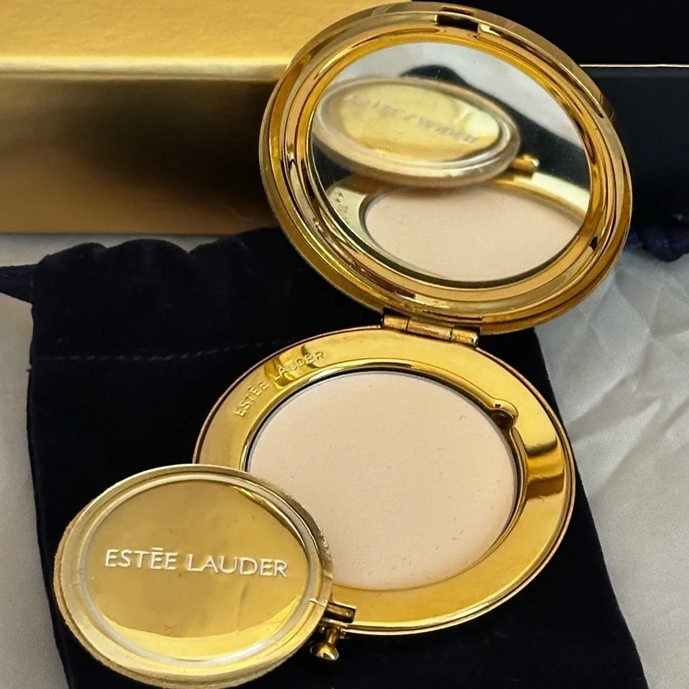 Estee Lauder chic gold