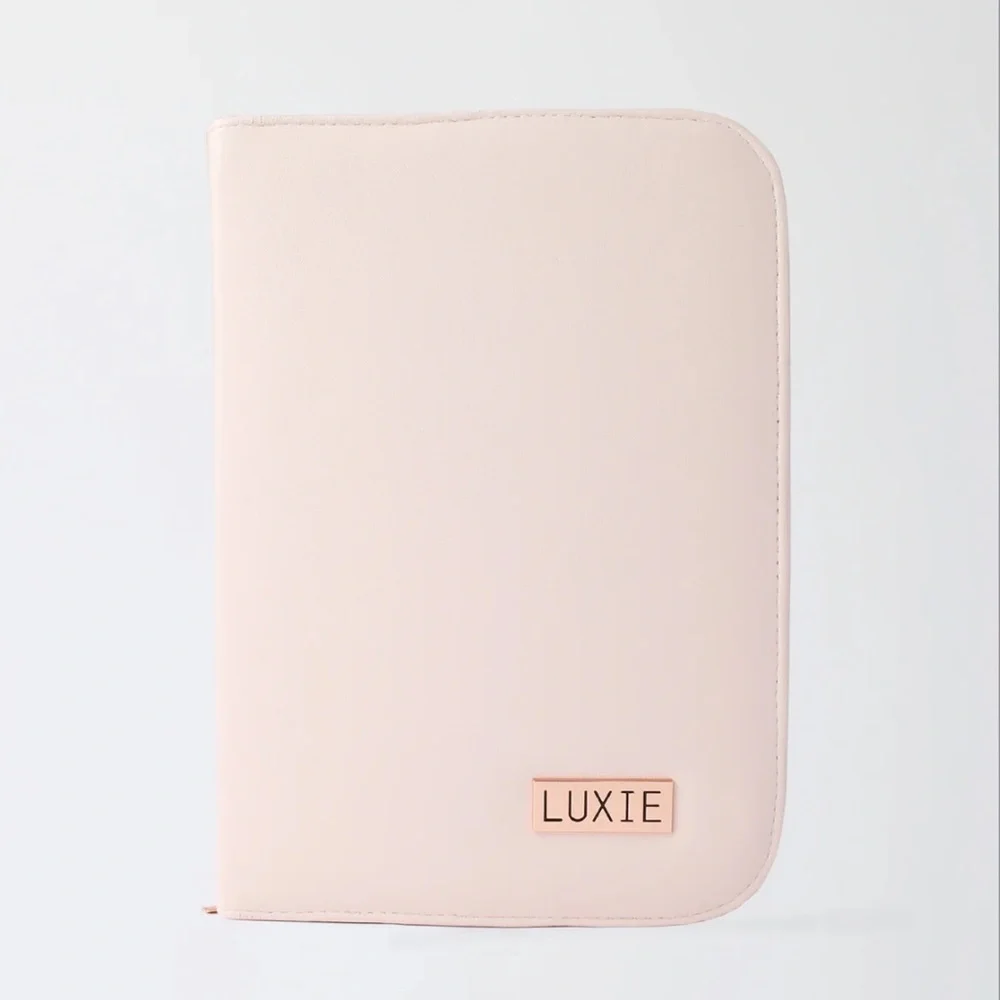 Luxie 30 piece