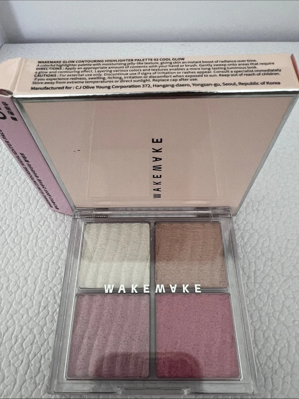 Wakemake glow contouring
