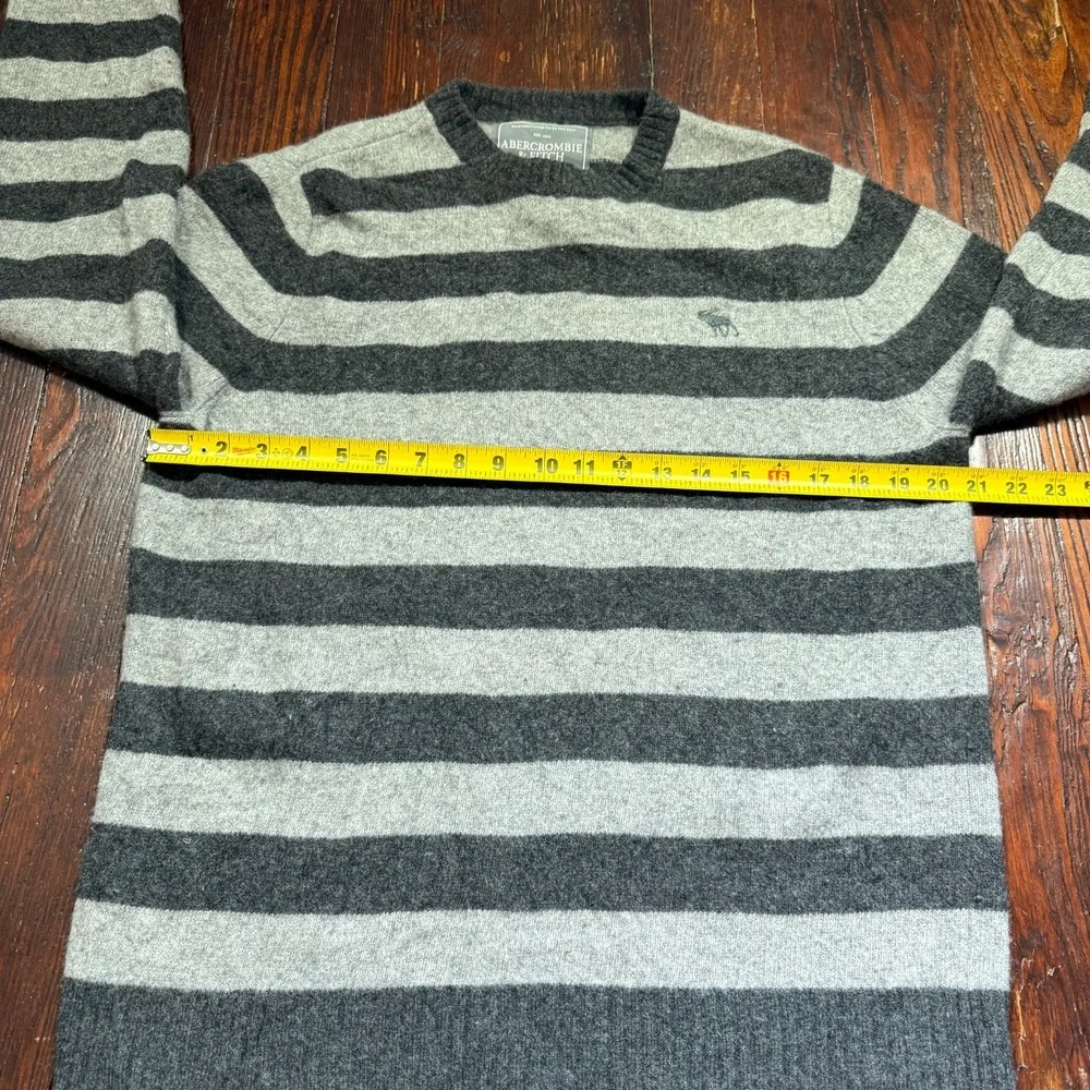 Abercrombie Fitch Sweater‎ Mens Large Gray Striped Lambs Wool Cashmere Logo
