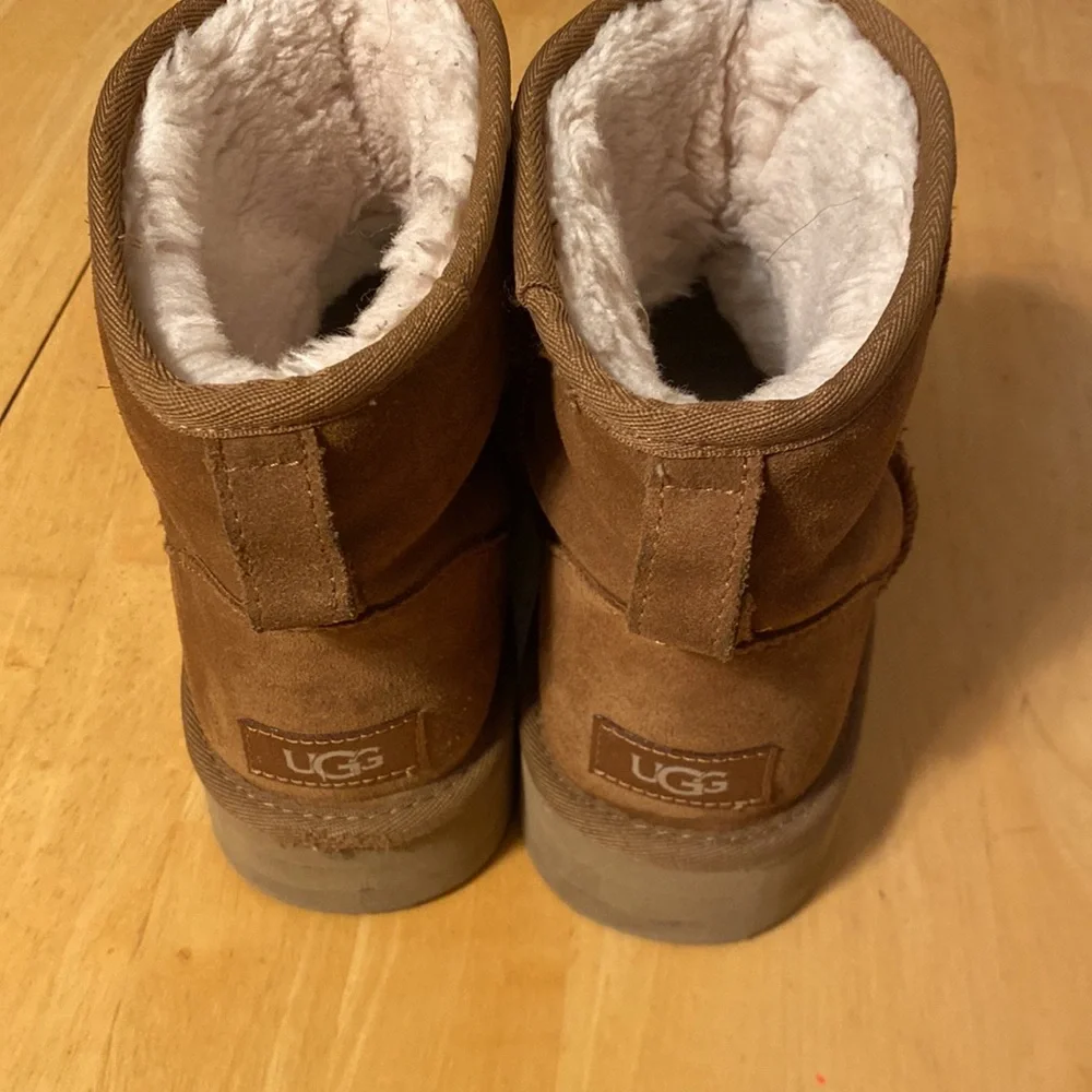UGG times preowned