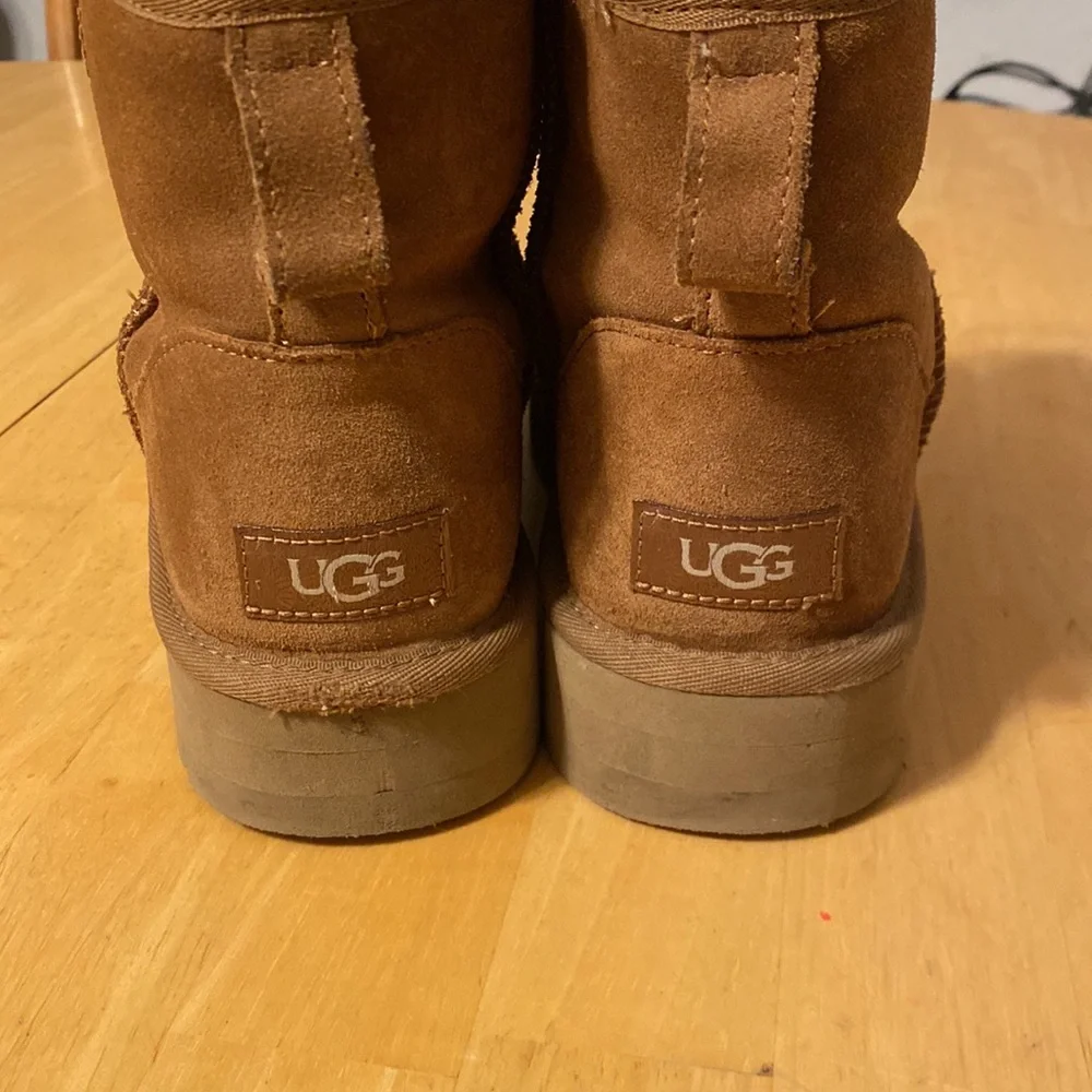 UGG fits no all