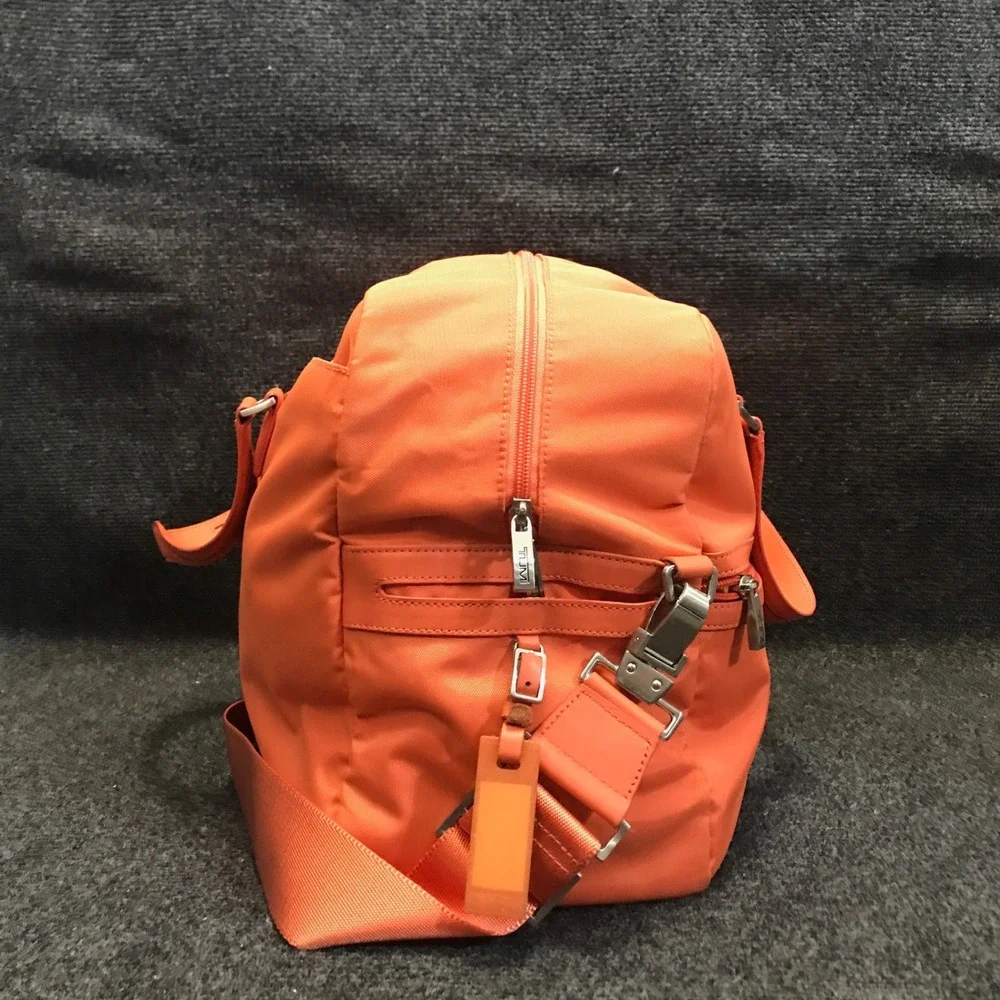 Tumi 4892mln voyageur