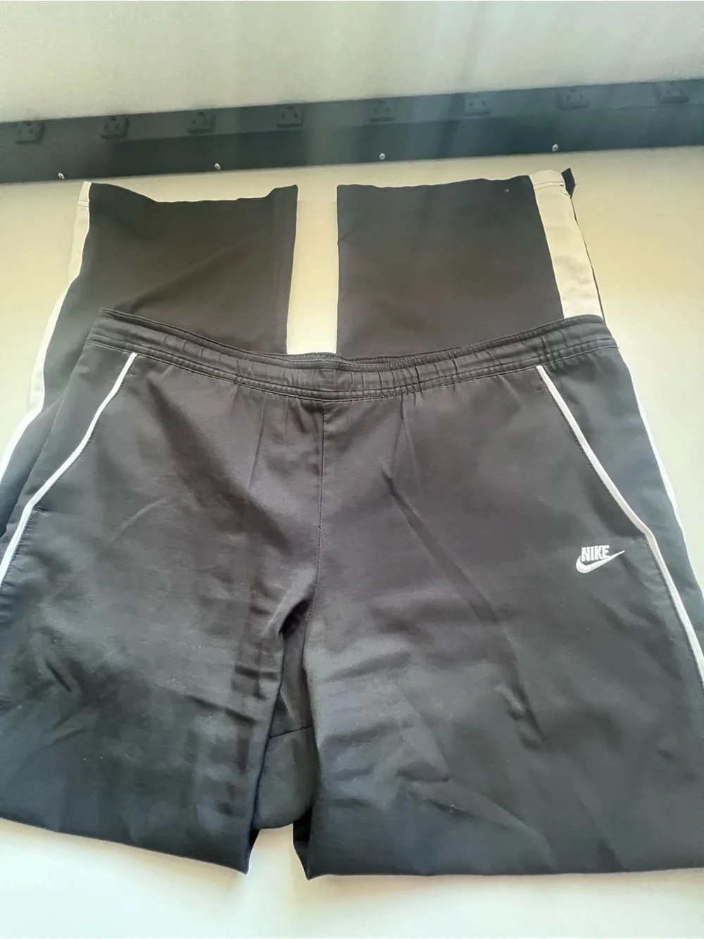 Nike classic black