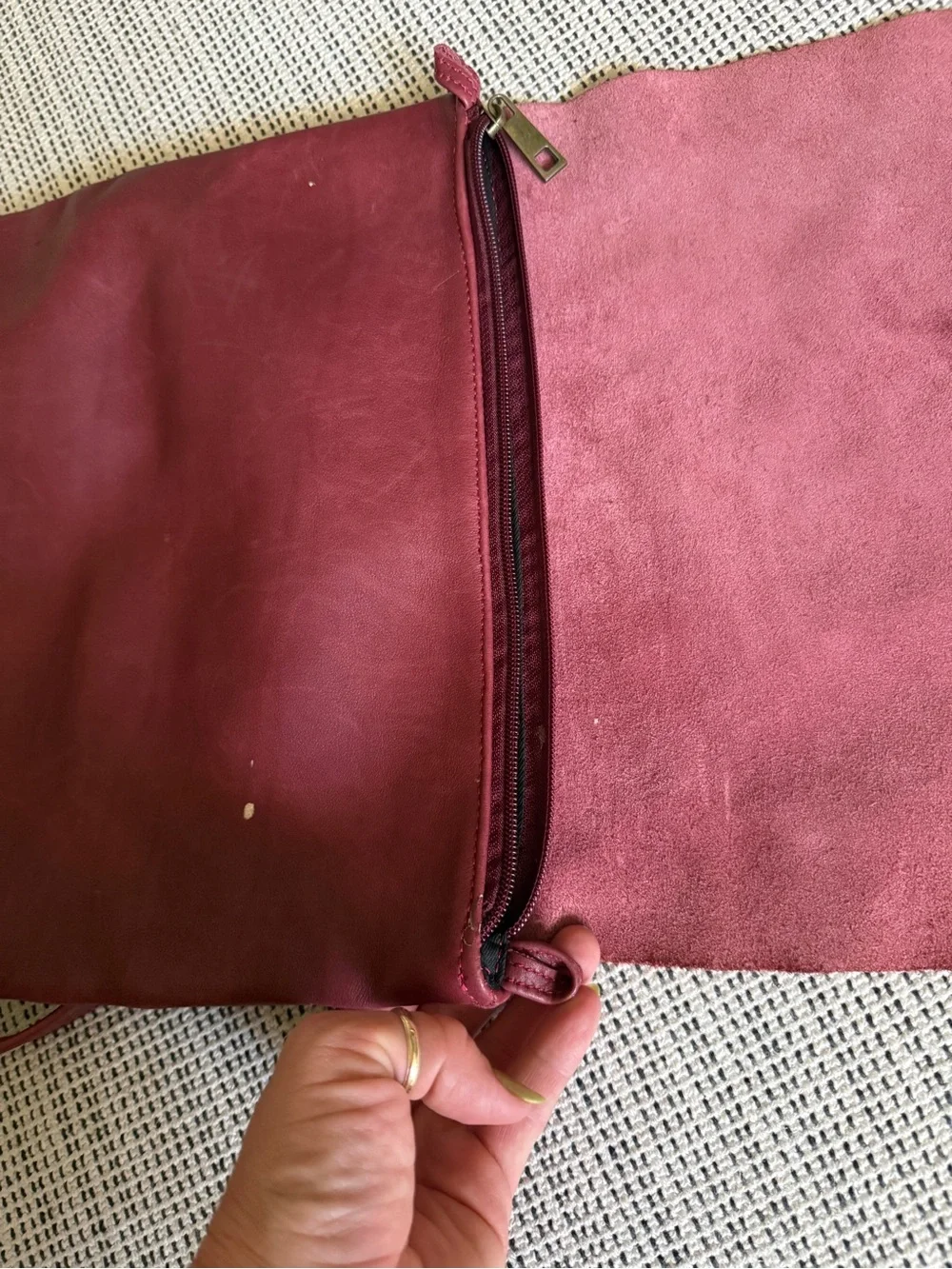 N/A sleek burgundy