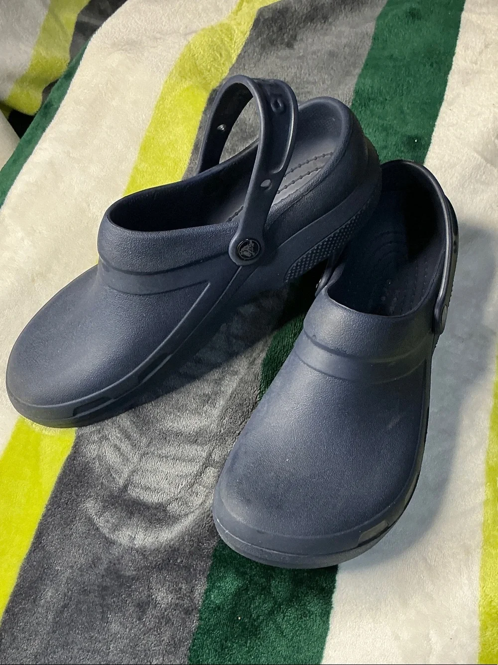 CROCS up sale