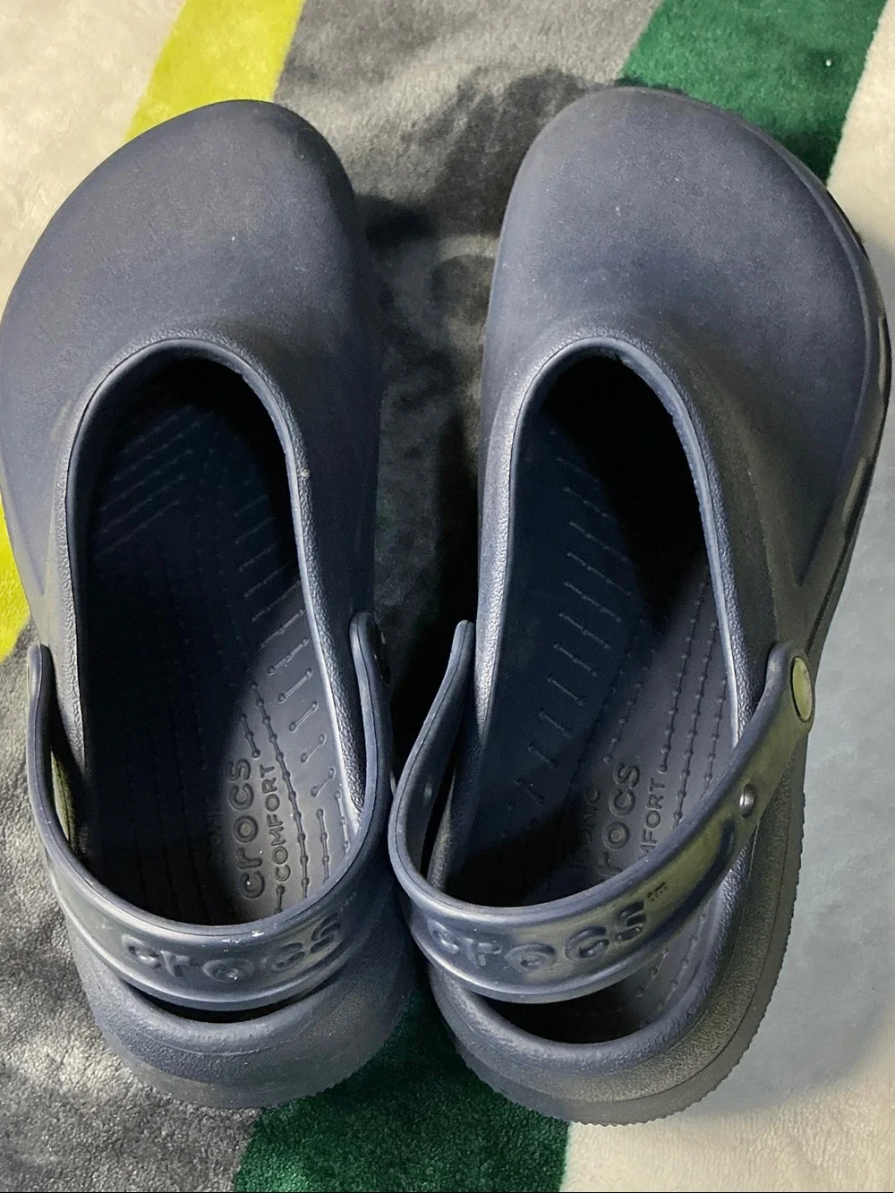 CROCS up sale