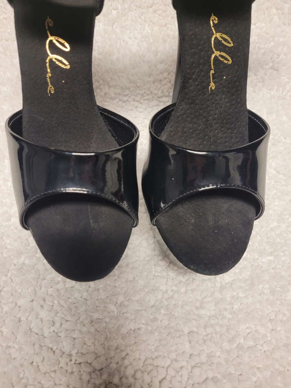 Ellie elegant black