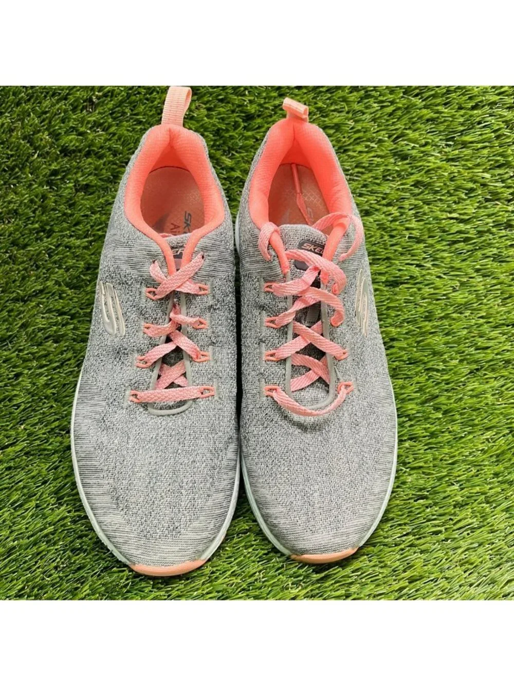 Skechers please review