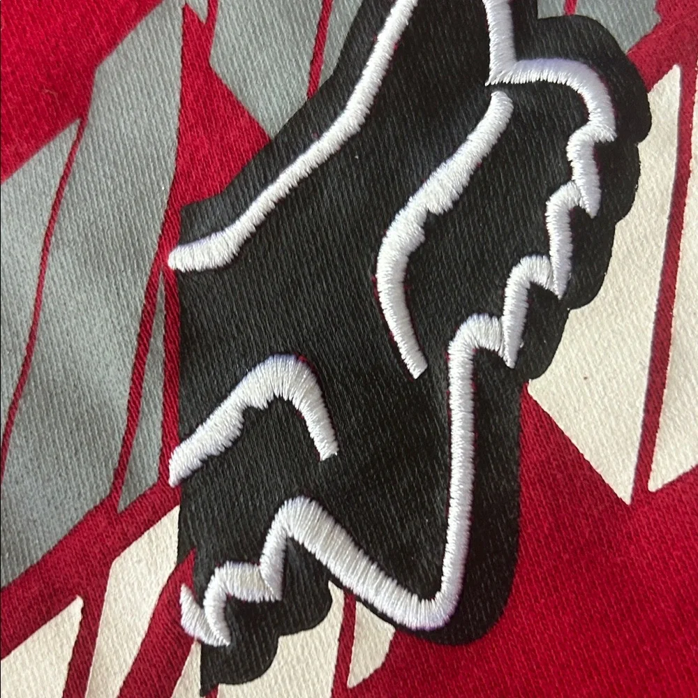 Fox bold red