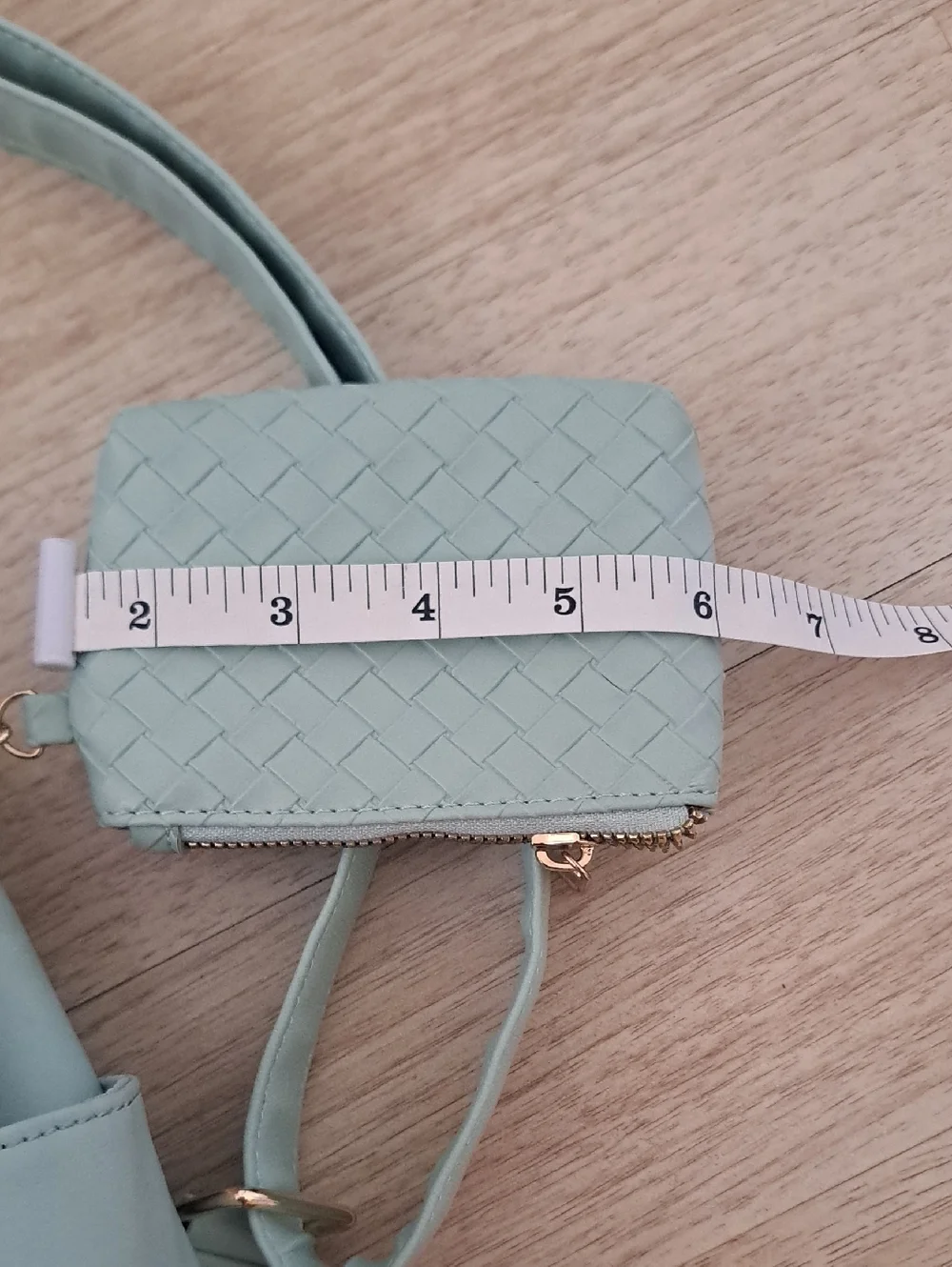 N/A chic mint