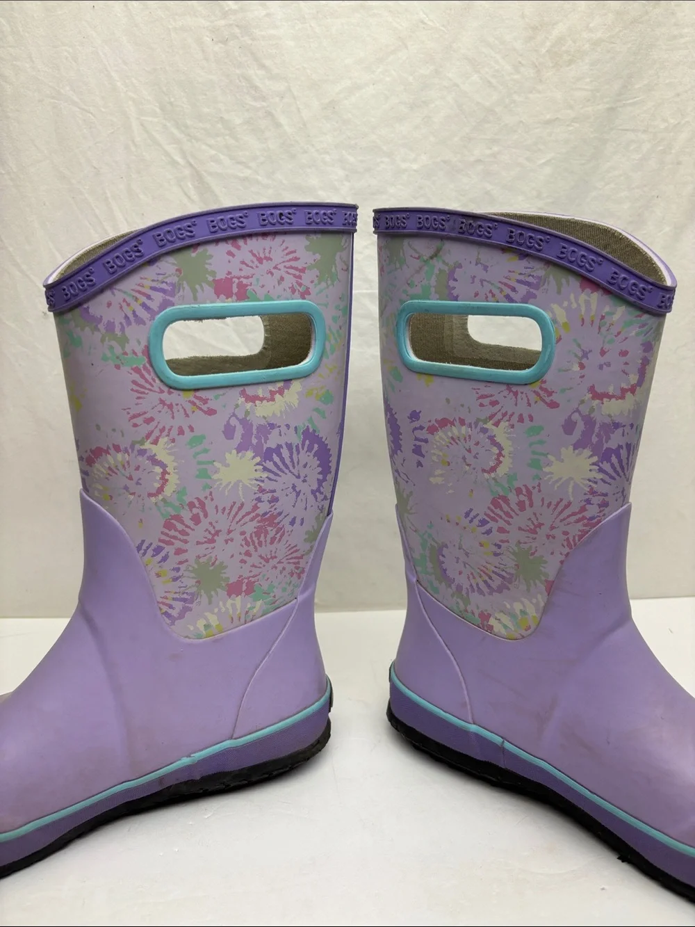 Bogs colorful floral