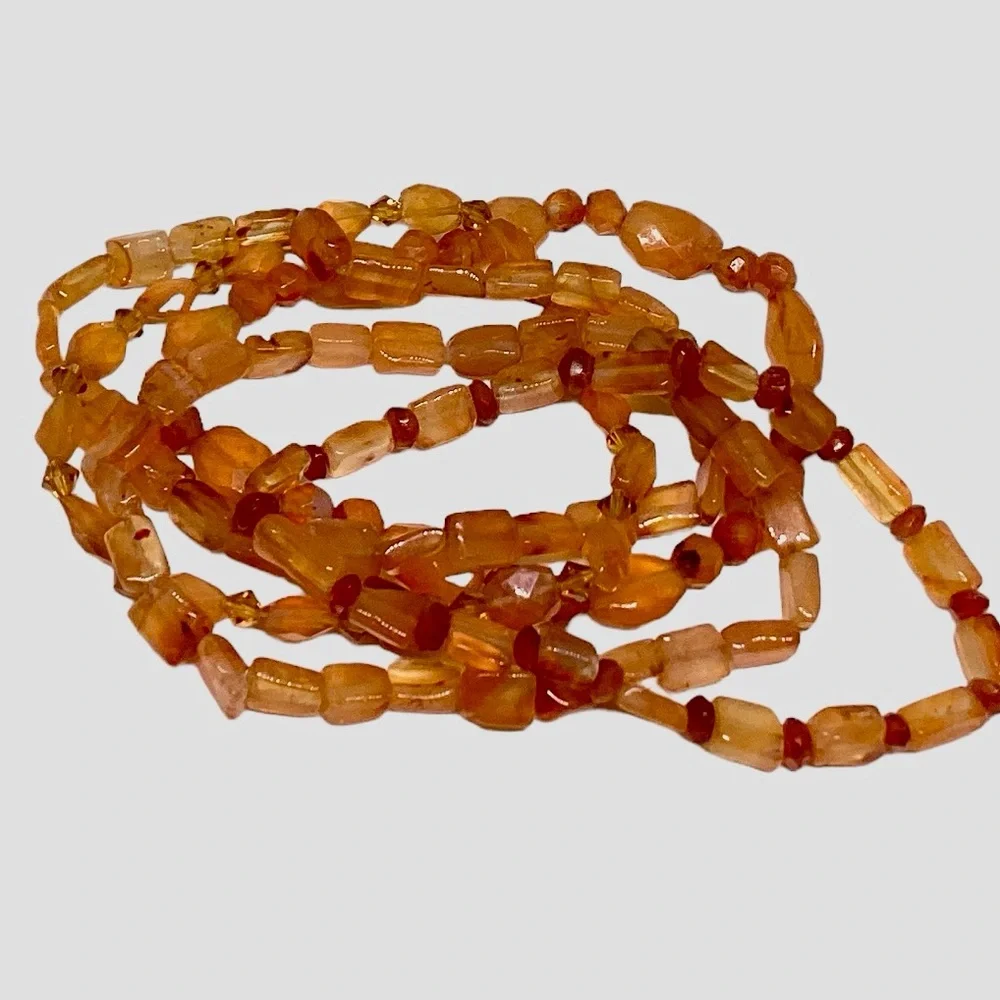 EUC 🍑 Lot 5 Gemstone Carnelian Bracelets