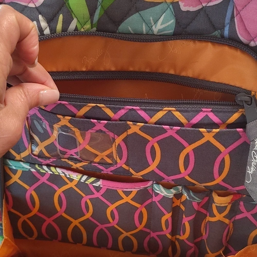 Vera Bradley bottom front measurements