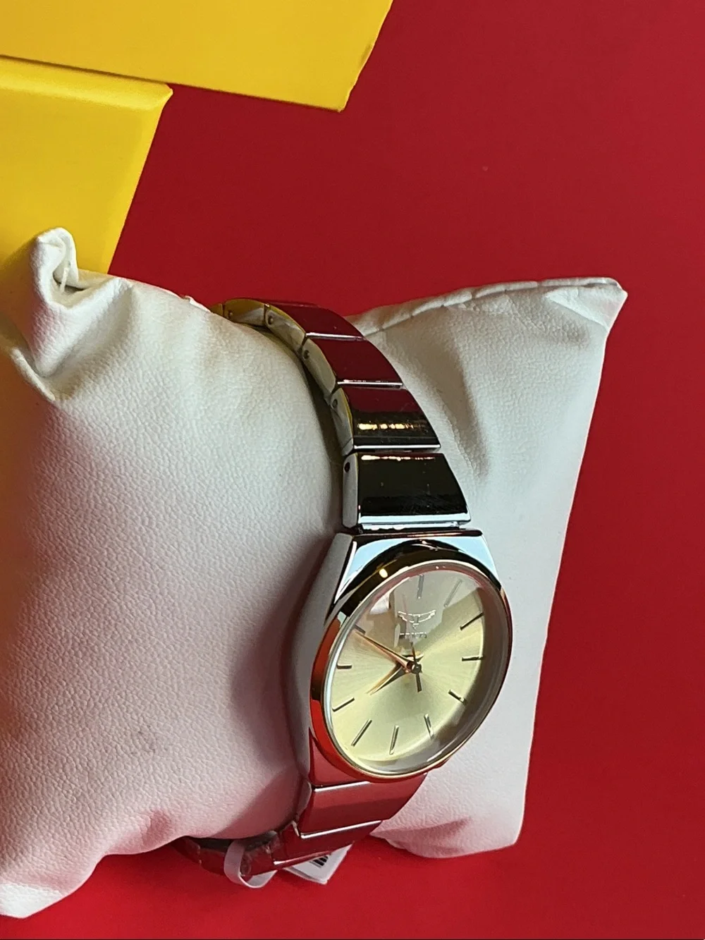 Invicta everyday tone