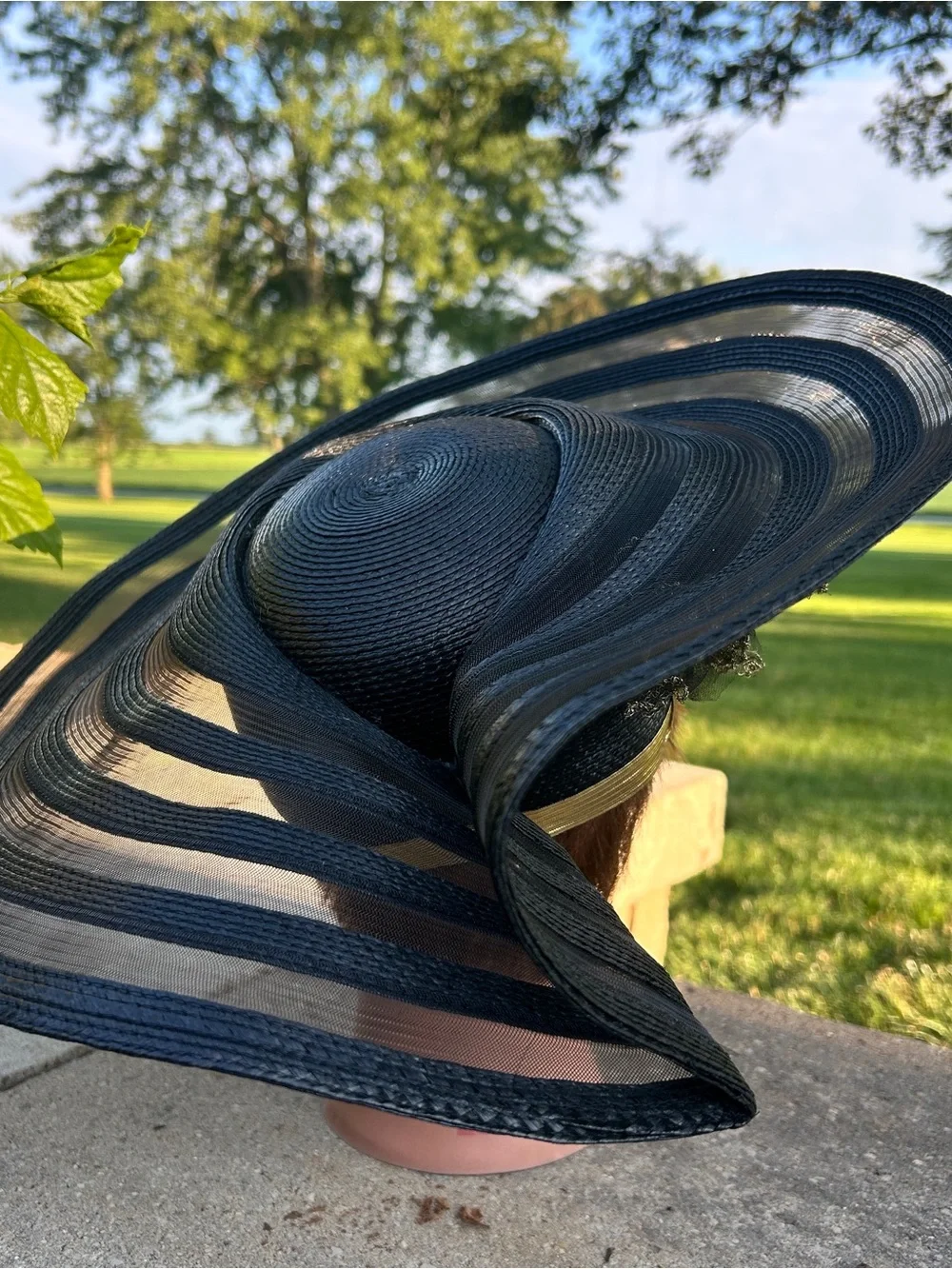 None brim band trim