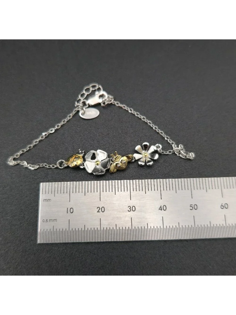 7.5 Inch Sterling Silver Two Tone Flower Bee Ladybug Chain Bracelet A8157