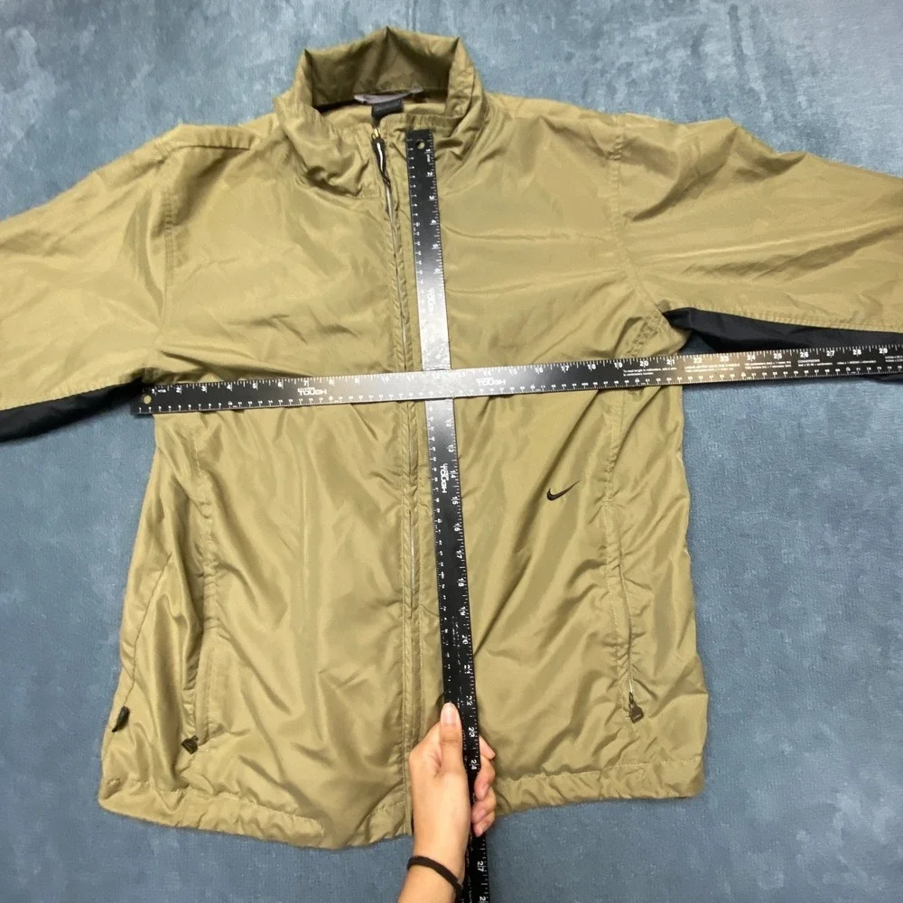 Nike jacket any policy