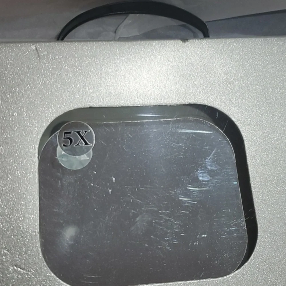 Boutique 5x magnification