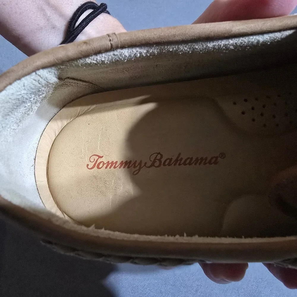 Tommy Bahama reliable signature