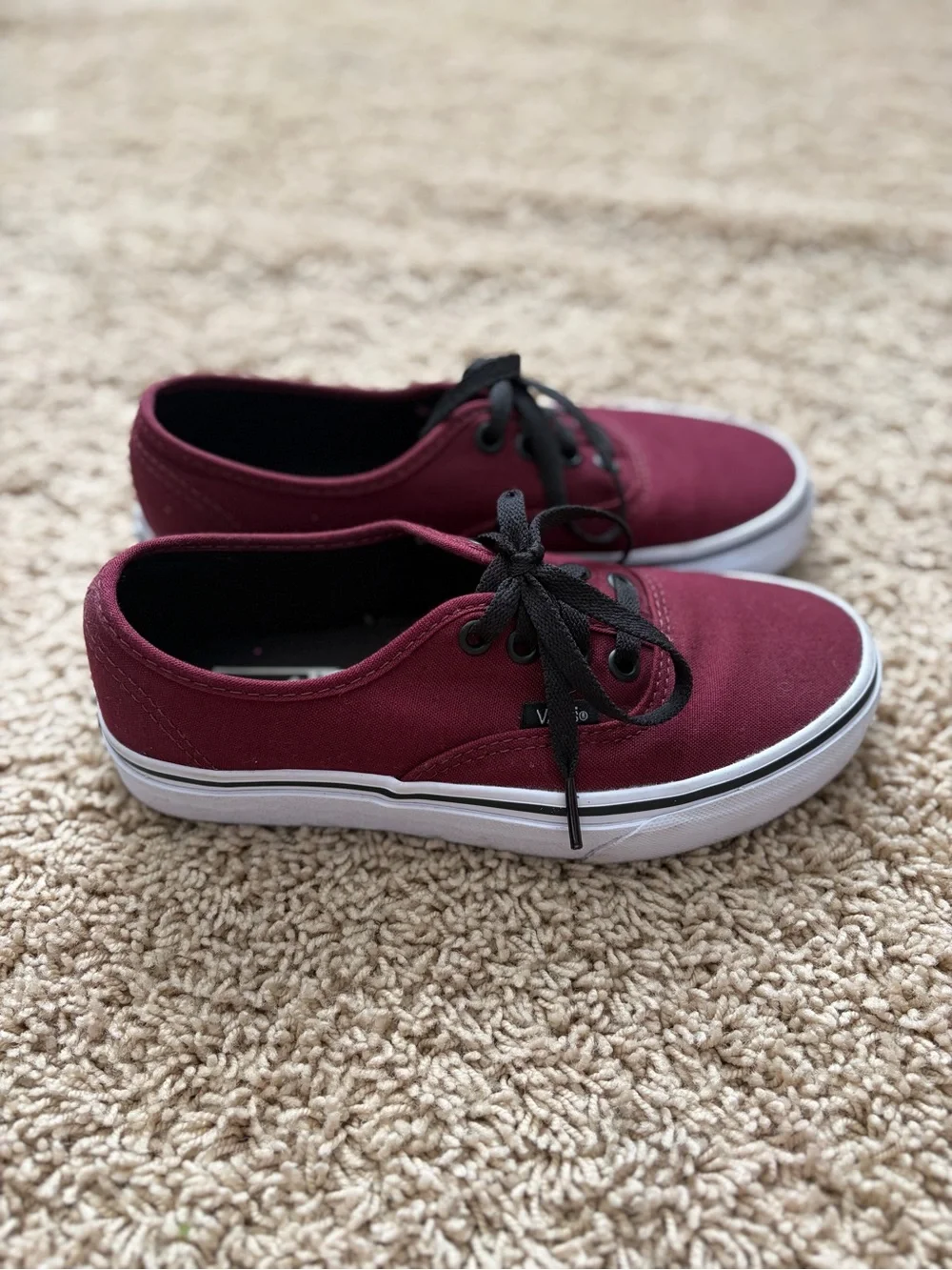 Vans maroon canvas