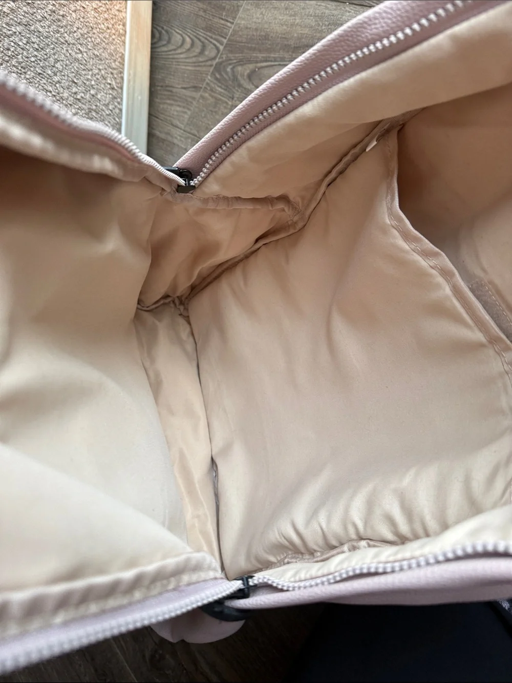 Urban Outfitters NWOT Vegan Pebbled Leather Backpack in Blush/Pale Pink